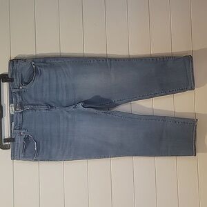 UNIVERSAL THREADS HIGH RISE SLIM STRAIGHT JEANS  16  BLUE